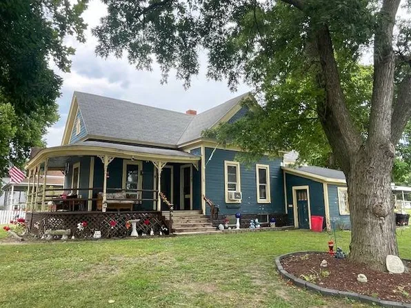 142 S Green St, Meredosia, IL 62665