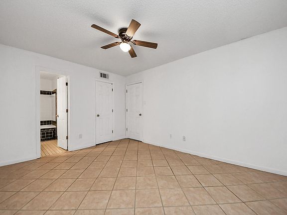 3rd image of 17331 Red Oak Dr APT 55