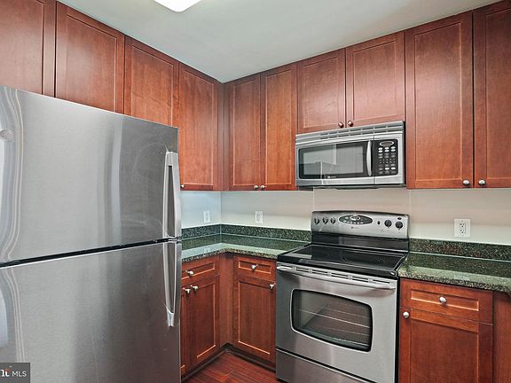 5th image of 11700 Old Georgetown Rd Unit 1002