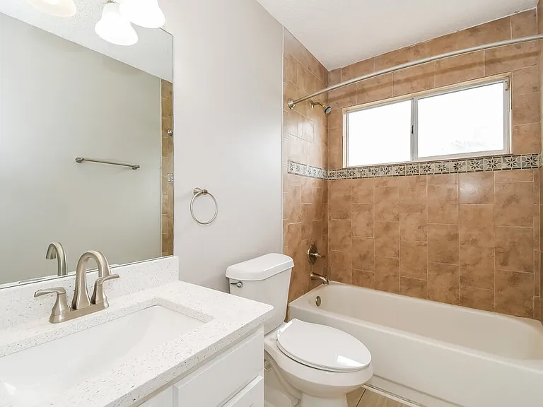 8790 Townsquare Dr S — Photo 15