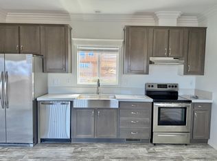 528 Lahainaluna Rd, Lahaina, HI 96761