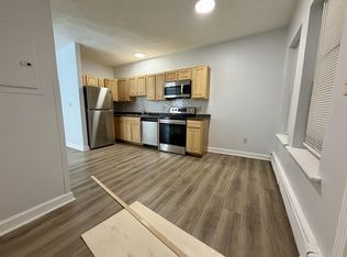 126 Berkshire St #2, Cambridge, MA 02141