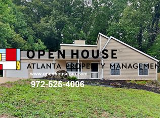 143 River Oaks Dr, Woodstock, GA