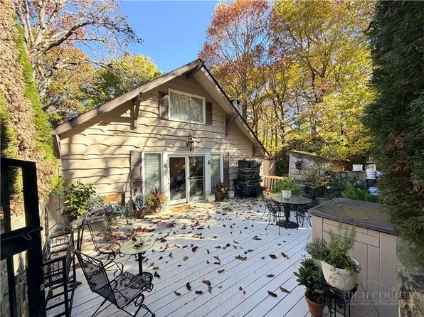 136 On The Rocks, Boone, NC 28607