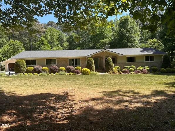 5201 Pine Dr, Raleigh, NC 27606