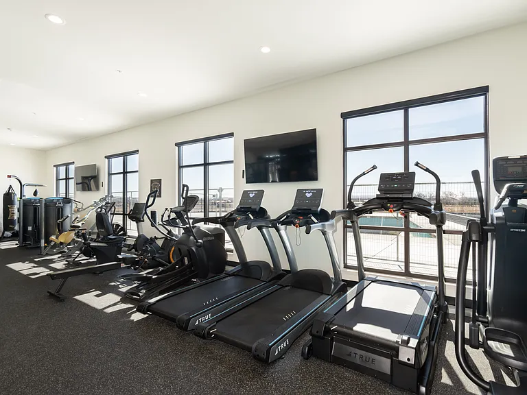 Zimmerman Luxury Apartments — Photo 39