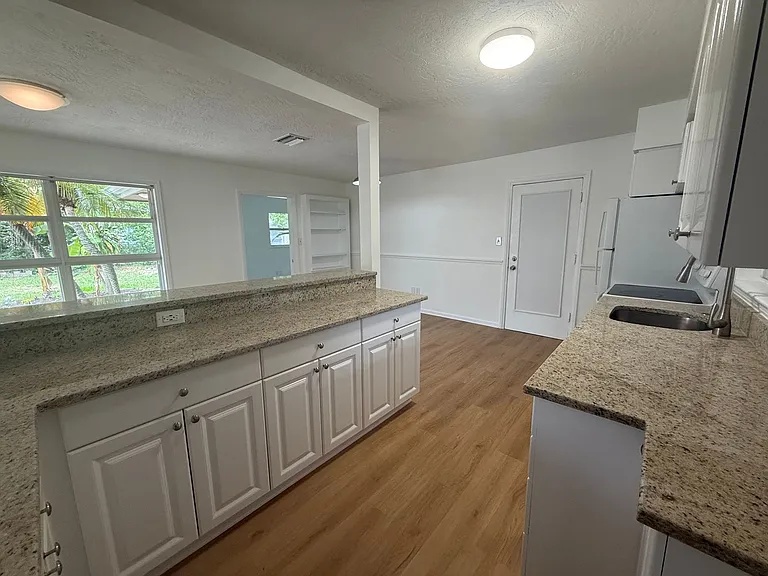 2588 Colorado St — Photo 8
