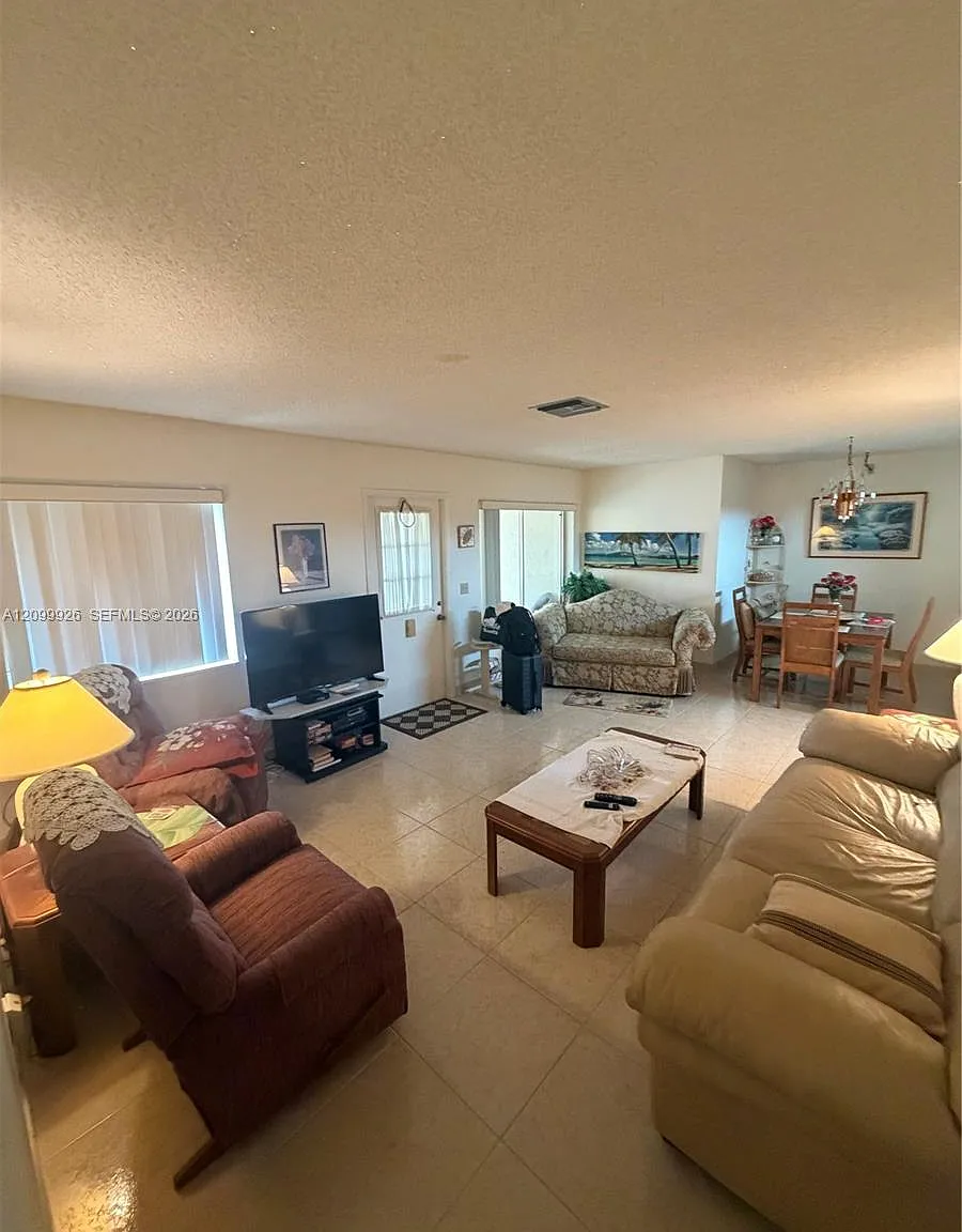 La Pinata Condo — Photo 1