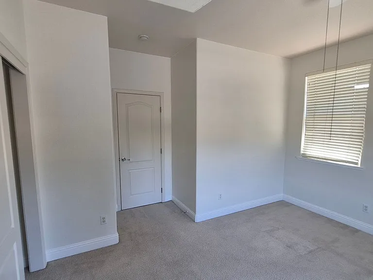 9835 Peters Ranch Way — Photo 42