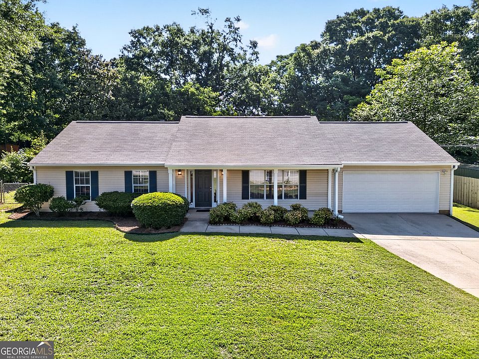 1st image of 35 Sunnybrook Dr