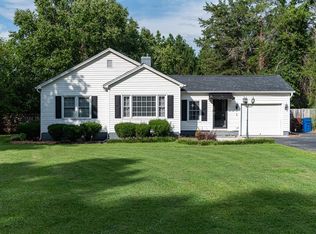616 NW Old Abbeville Hwy, Greenwood, SC 29649