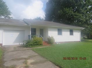 108 Aspen Ln, Jacksonville, NC 28540