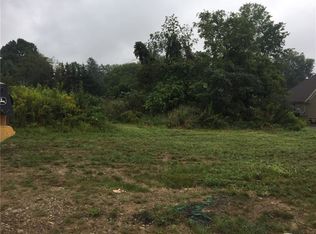 1005 Mitchell Dr, Mc Kees Rocks, PA 15136