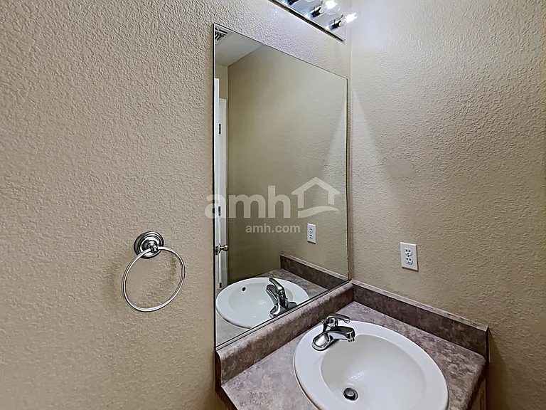 360 E Atlas Cedar Pl — Photo 9