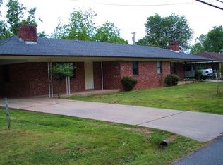 212 & 214 S Carter St, Clarksville, AR 72830