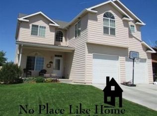 3300 Whispering Springs Rd, Casper, WY 82604