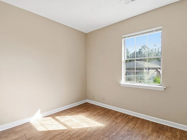 907 Ash Street Ext #B — Photo 17