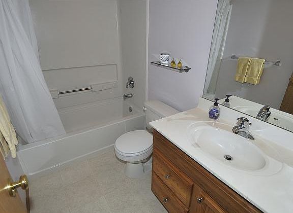 5th image of 7745 Arboretum Vilg Cir