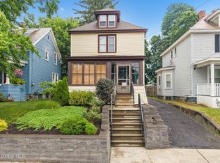 833 Harrison Ave, Schenectady, NY 12306