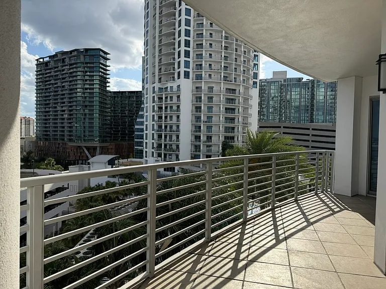 1209 E Cumberland Ave #801 — Photo 14