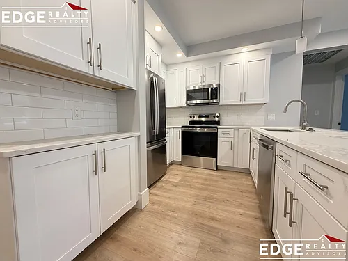 124 Kenrick St Photo 1