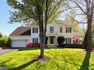 7408 Howell Run Ct, Manassas, VA 20112