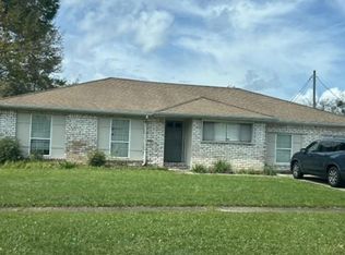 123 Yorkshire Dr, Slidell, LA 70458
