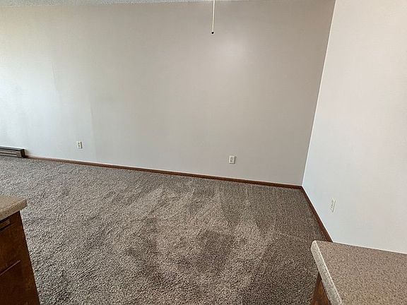 5th image of 301 30th Ave N #204