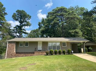 1028 Hagwood Rd, Birmingham, AL 35235
