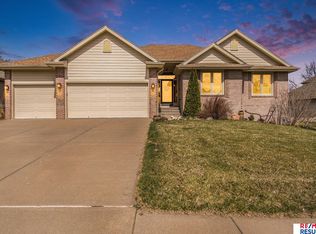 15128 Redwood St, Omaha, NE 68138