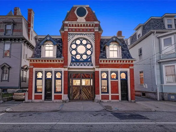 159 Sutton St, Providence, RI 02909