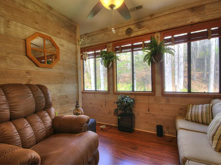 49 Lake Dr #1-M5 — Photo 8