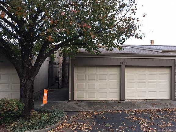 Main Entrance/Garage