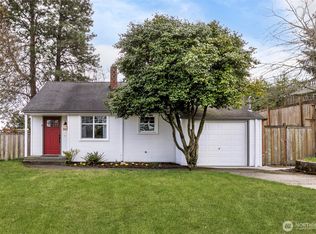 745 N 92nd St, Seattle, WA 98103