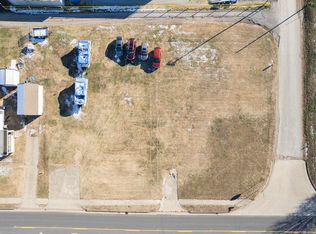 531 W 9th St, Mount Carmel, IL