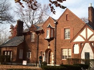 4175 Flora Pl, Saint Louis, MO 63110