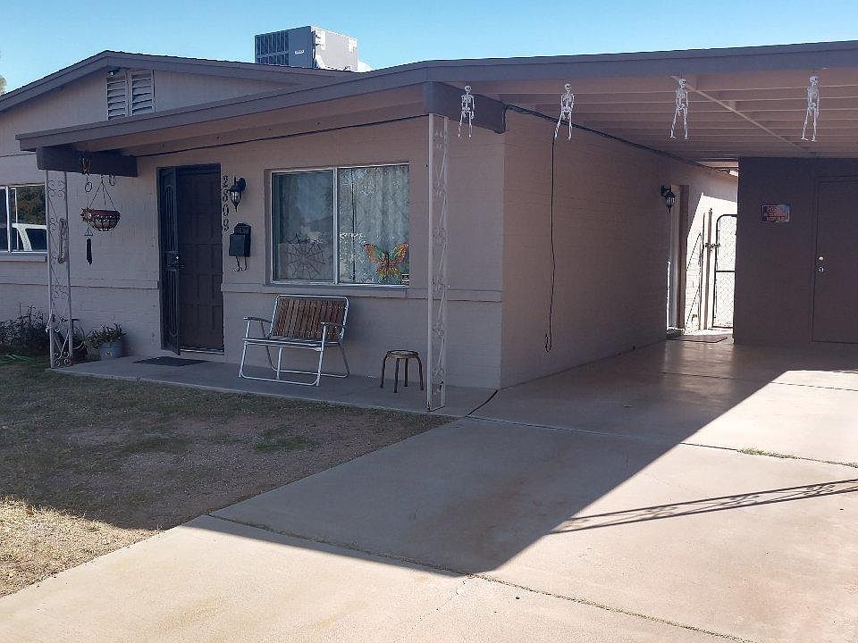 1st image of 2809 W Port Royale Ln
