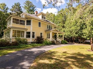 391 Park Ave, Saranac Lake, NY 12983