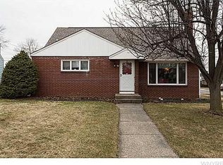 176 Ashford Ave, Tonawanda, NY 14150