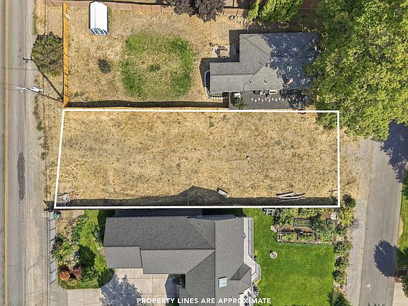 3rd image of 825 S Garry Rd