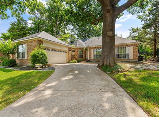 5707 Yacht Club Dr, Rockwall, TX 75032