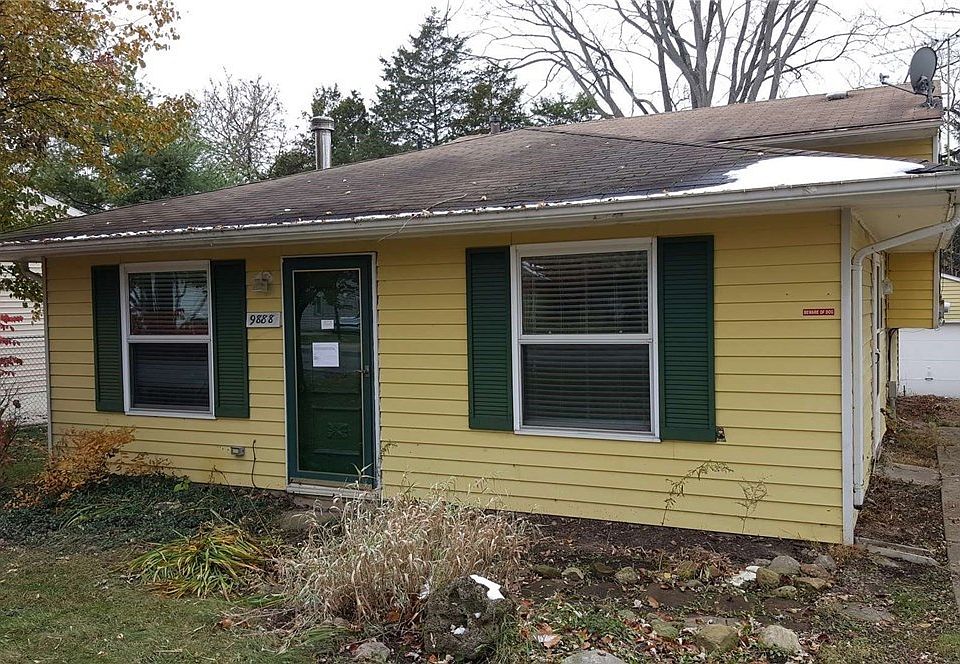 1st image of 9888 Emerson Dr