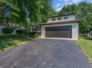 1855 E Choctaw Dr, London, OH 43140