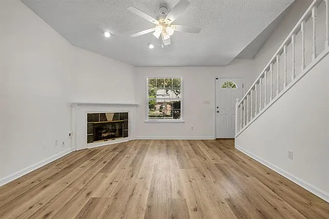 2454 Nugget Ln — Photo 5