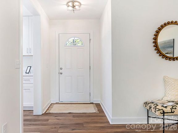 5th image of 7606 Walnut Wood Dr