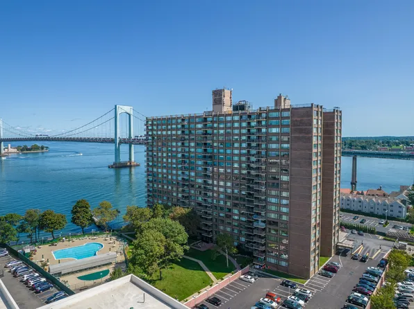 166-25 Powell Cove Boulevard image 9 of 35