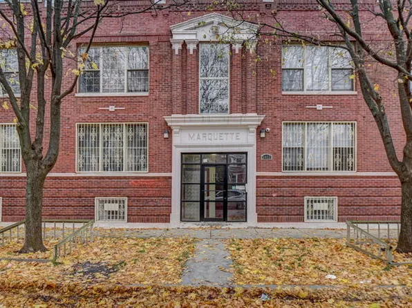 2452 W 62nd St, Chicago, IL 60629