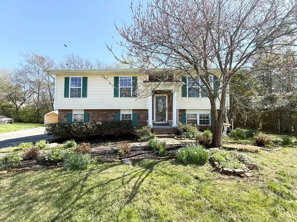 220 Brampton Rd, Knoxville, TN 37934