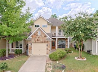 1817 Village Oak Ct, Austin, TX 78704