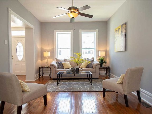 3rd image of 3816 Blaine Ave